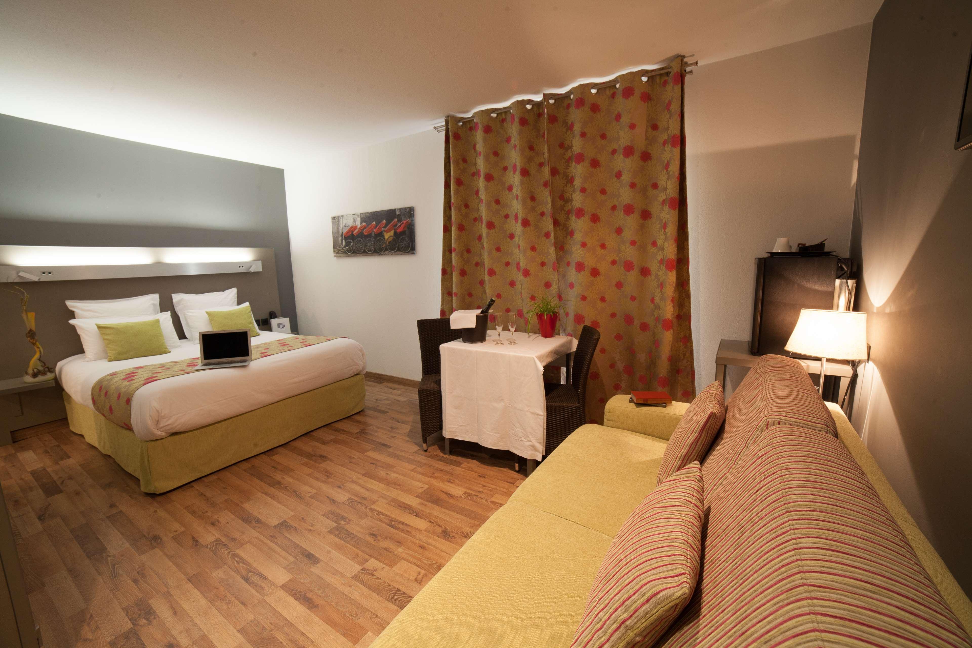 Hotel The Originals City, Les Dômes, Saleilles 3*
